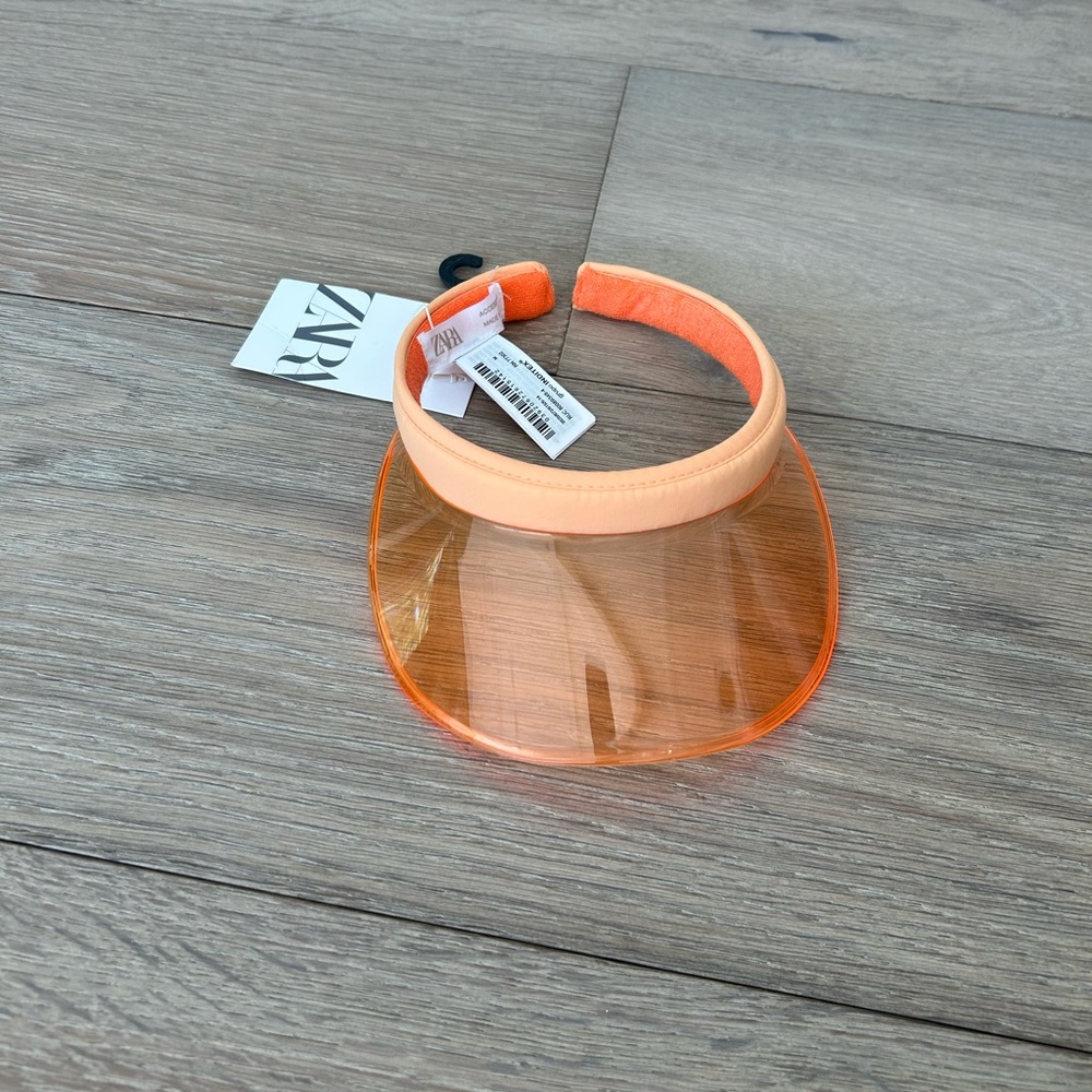 NWT Zara Kids sun visor in tangerine - sizes 6-14